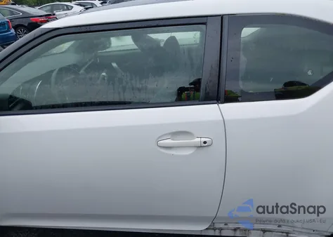 2014 Scion Tc z USA, uszkodzony, nr VIN JTKJF5C72E3081588